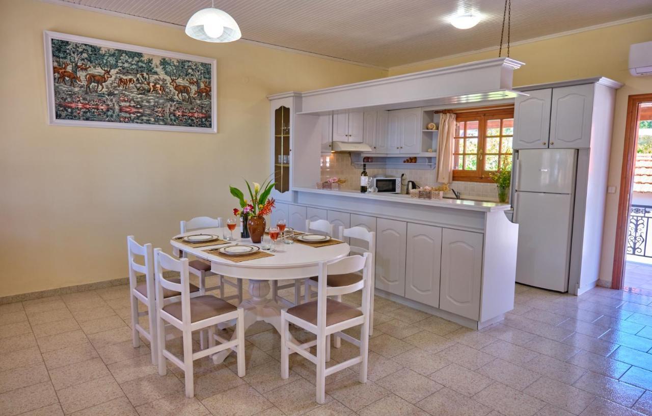 Villa Christine Afionas Corfu Екстер'єр фото